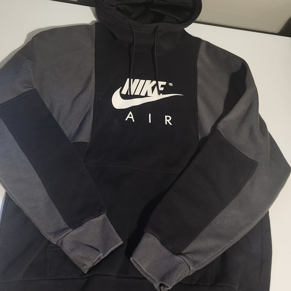 Nike Air Men's Black and Gray Hoodie